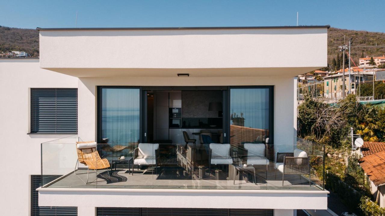 Luxury Apartment Iris Adriatica ***** Опатия Экстерьер фото