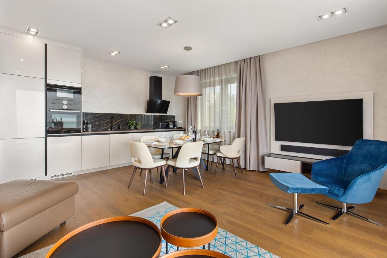 Luxury Apartment Iris Adriatica ***** Опатия Экстерьер фото
